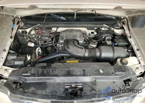 1998 Ford Expedition from USA, damaged, VIN 1FMRU18W9WLC09332